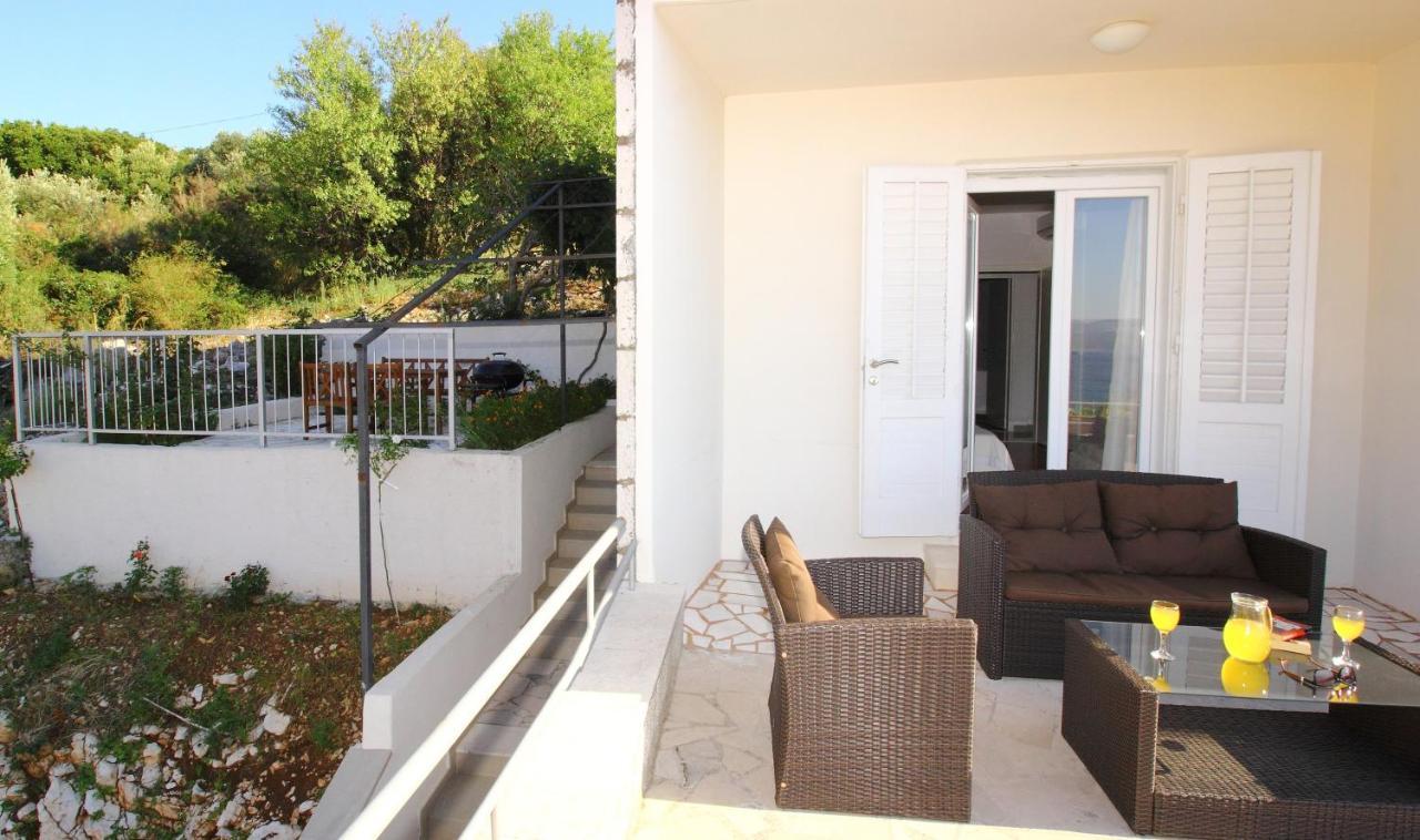 Apartments Dubreta Кавтат Стая снимка