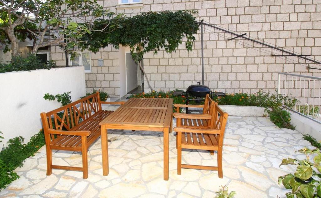Apartments Dubreta Кавтат Екстериор снимка